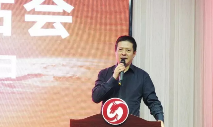 舉行投資選址項目評估會,項目數量、質量持續增長,將于近期批量對接 舉行投資選址項目評估會,項目數量、質量持續增長,將于近期批量對接