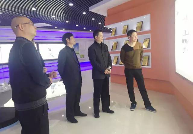 上海東方龍商務應邀考察江西省玉山經濟開發(fā)區(qū),深化委托招商引資合作內涵,落實合作協議 上海東方龍商務應邀考察江西省玉山經濟開發(fā)區(qū),深化委托招商引資合作內涵,落實合作協議