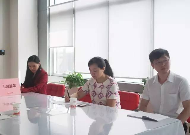 東方龍商務舉行三場投資選址項目政府對接會,并將同步推進項目考察 東方龍商務舉行三場投資選址項目政府對接會,并將同步推進項目考察