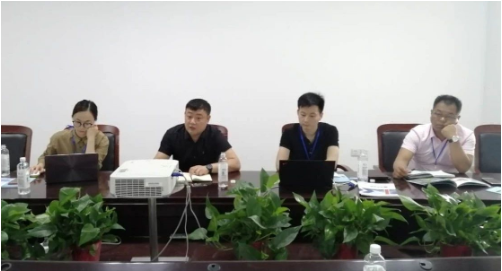 陪同政府園區(qū)赴工業(yè)機(jī)器人生產(chǎn)基地投資選址項(xiàng)目方對(duì)接考察，將進(jìn)一步延伸產(chǎn)業(yè)鏈條，助力區(qū)域經(jīng)濟(jì)發(fā)展