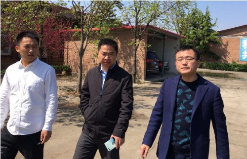 陪同政府園區(qū)對接考察老牌調(diào)味品精深加工投資選址項(xiàng)目,促進(jìn)食品加工產(chǎn)業(yè)鏈發(fā)展 陪同政府園區(qū)對接考察老牌調(diào)味品精深加工投資選址項(xiàng)目,促進(jìn)食品加工產(chǎn)業(yè)鏈發(fā)展