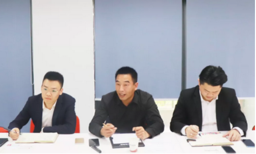 上海總部舉行高精密電子配件制造投資選址項(xiàng)目政府對(duì)接會(huì),推動(dòng)項(xiàng)目早落戶、早見(jiàn)效 上海總部舉行高精密電子配件制造投資選址項(xiàng)目政府對(duì)接會(huì),推動(dòng)項(xiàng)目早落戶、早見(jiàn)效
