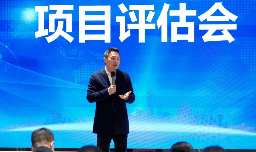 再推動一批項目落地，再塑造一批典型案例，發(fā)出集團招商最強音！3月下旬，集團成功通過34個優(yōu)質(zhì)投資選址項目
