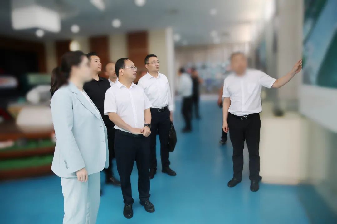 百億規模大型集團公司，投資50億！四川某地方政府實地對接新型鋰電池生產擴建投資選址項目