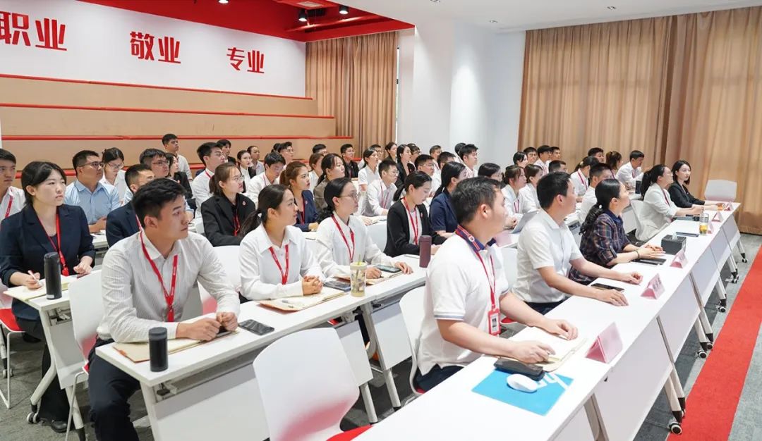 項目開發(fā)熱潮涌，千帆競發(fā)勢如虹！7月中旬，集團共37個優(yōu)質(zhì)投資選址項目通過評估
