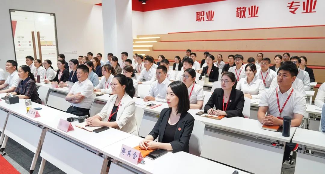 項目開發(fā)熱潮涌，千帆競發(fā)勢如虹！7月中旬，集團共37個優(yōu)質(zhì)投資選址項目通過評估
