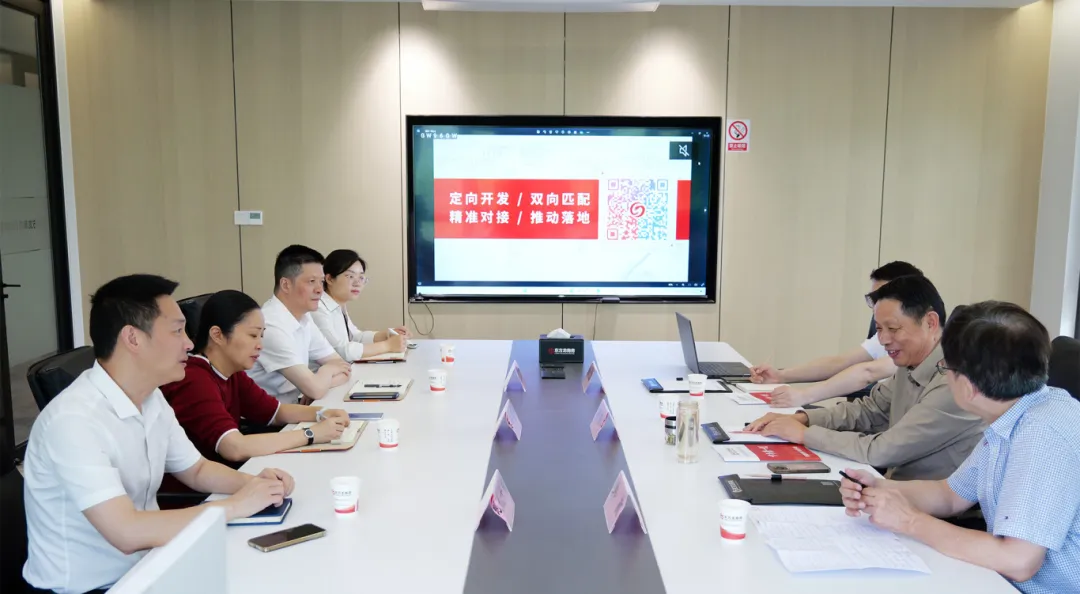 【跨界合作】東方龍商務與國際院士大會組委會簽訂戰略合作協議，開拓創新引領新模式，探索專業招商新路徑！