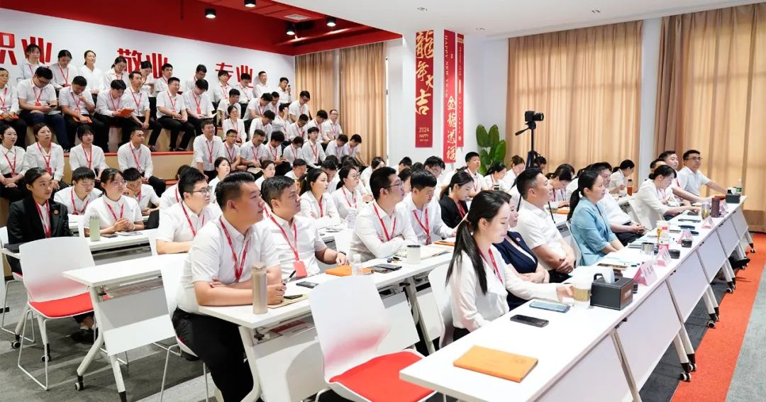 東方龍商務(wù)首屆“講好招商引資”故事大賽成功舉行！沉淀十年招商路，專業(yè)領(lǐng)航贏未來！